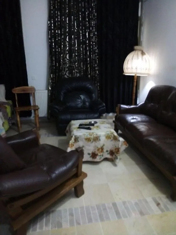 Appartement Centre Ville Tunisie Zitouna 0*,  Túnez